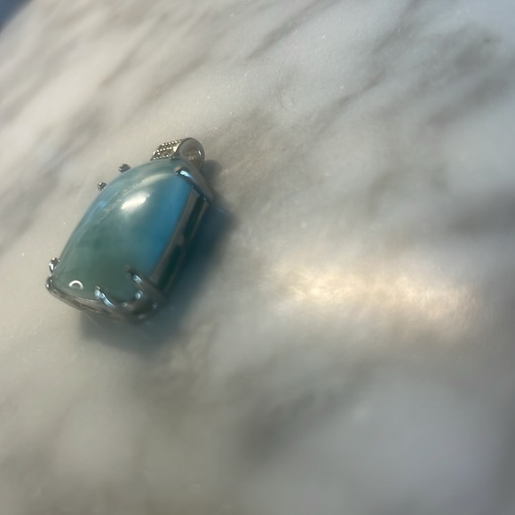 Gorgeous Larimar gemstone square pendant with pave crystals 925 sterling silver - Picture 2 of 8